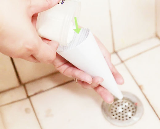 Thông công nghẹt hiệu quả tại nhà với bột thông chuyên dụng